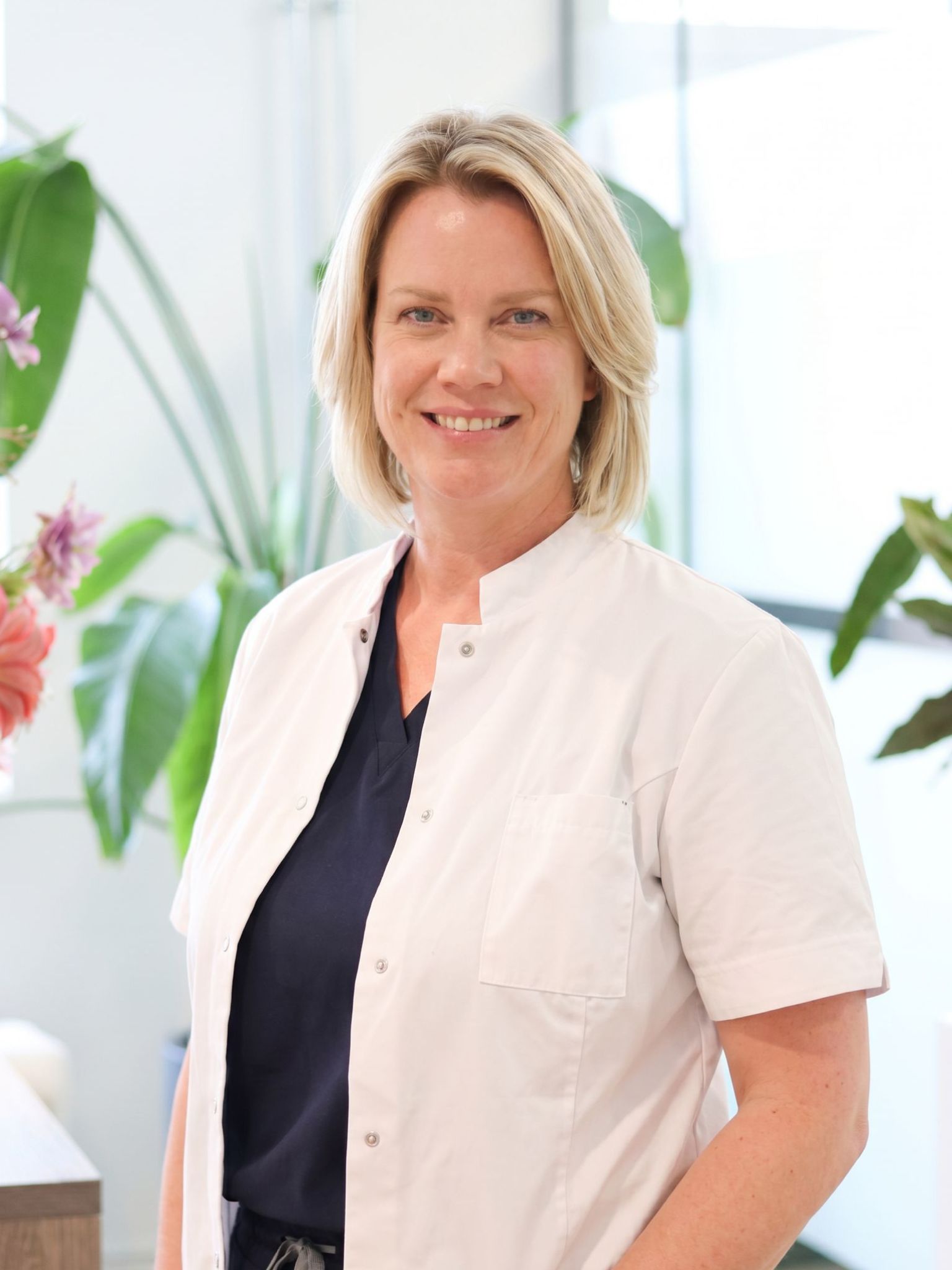 Drs. Thirsa Visser